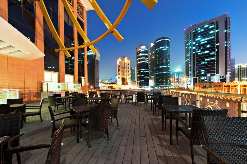 Magnum Hotel & Suites West Bay 多哈 外观 照片
