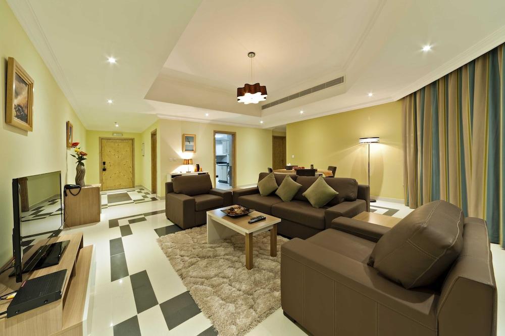 Magnum Hotel & Suites West Bay 多哈 外观 照片