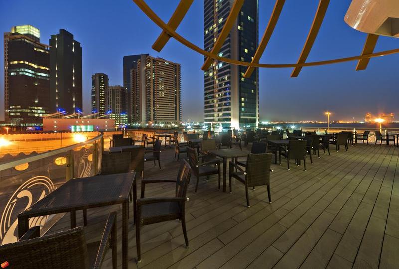 Magnum Hotel & Suites West Bay 多哈 外观 照片